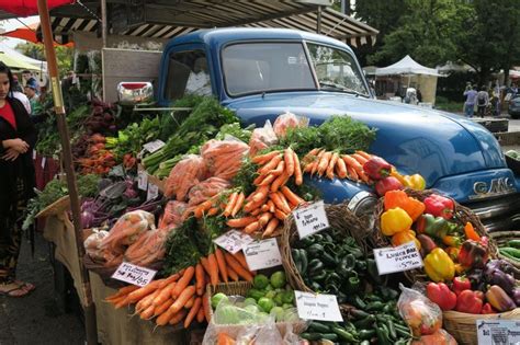 Eugene Saturday Market | Visit oregon, Oregon, Eugene