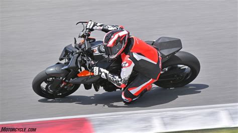 KTM 990 的图像结果