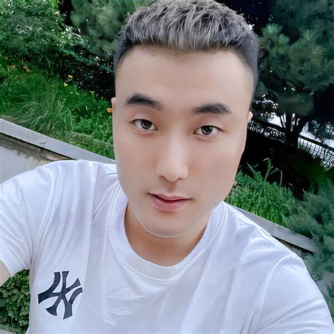 Kevin - Chinese teacher - ₹3461/h