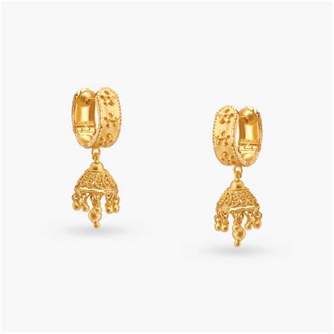 Elegant Gold Hoop Earrings