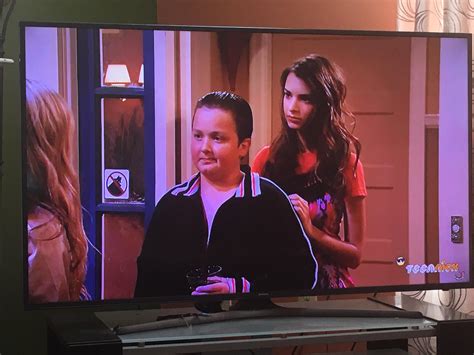 Emily Ratajkowski Icarly