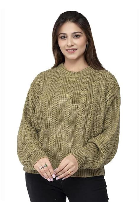 Cozy women’s sweaters for stylish winter wear on Amazon