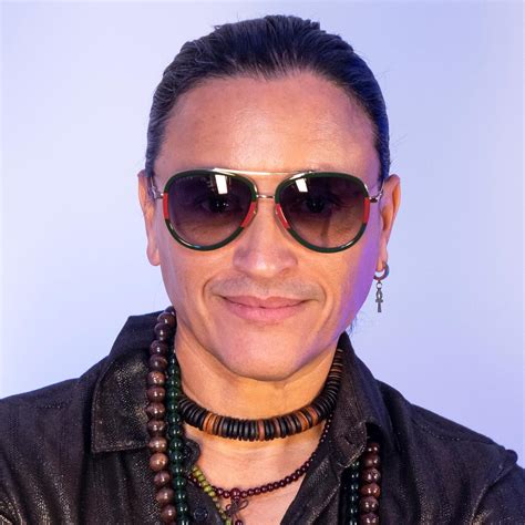 Elvis Crespo - Suavemente (English translation)