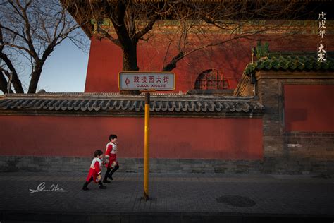 冬天里的老北京胡同|摄影|人像摄影|摄影师鬼微 - 原创作品 - 站酷 (ZCOOL)