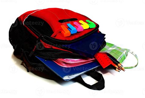 Red Backpack 的图像结果