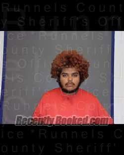 Recent Booking / Mugshot for GABRIEL BENANCIO DE LA CRUZ in Runnels ...