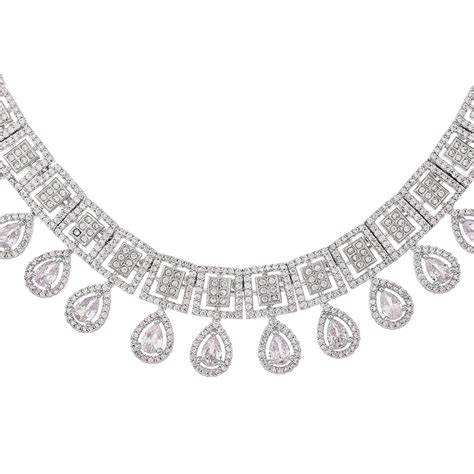 Victorian Jewelry Inspired Necklace Set – VOYLLA