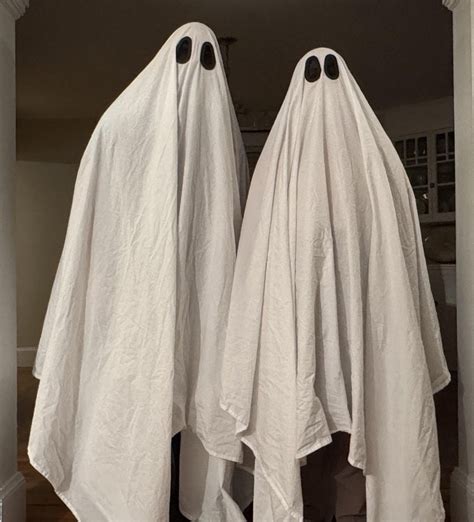 Sheet Ghost - Costume : 5 Steps (with Pictures) - Instructables