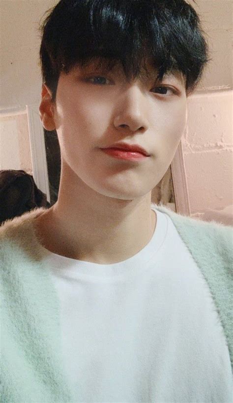 Pin de mar ♱ en .Choi San | Fotografía, Que guapo, Cuerpo