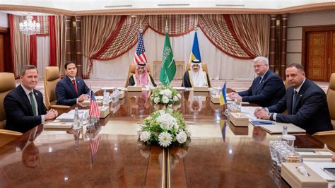 Ukraine War Latest Update: মস্কোতে ড্রোন হামলা চালানোর পর 'ভদ্র ছেলের ...