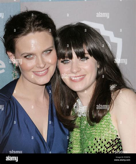 Zooey Deschanel And Emily Deschanel Parents