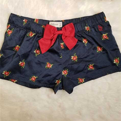 Abercrombie & Fitch bow floral pajamas shorts... - Depop