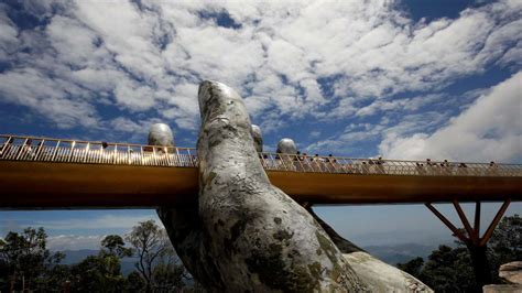 Vietnam's Golden Bridge: A walk across the 'hands of gods', See viral pics