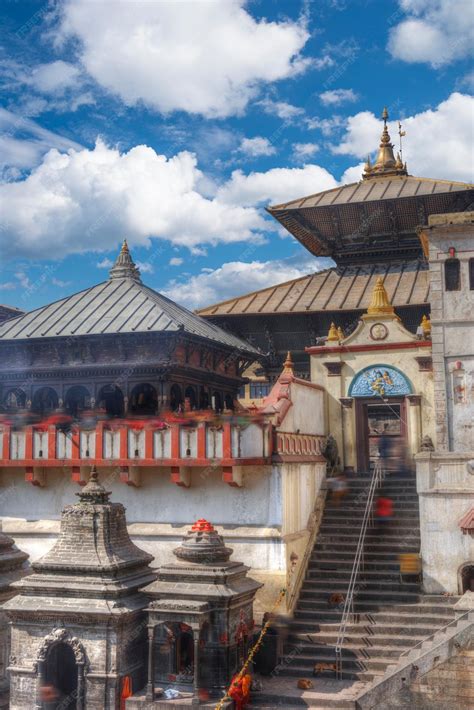 Premium Photo | Pashupatinath Temple