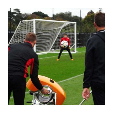 The Ball Launcher – Football Delivery Machine | Net World Sports