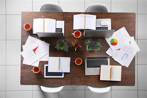 Table for Computer Business 的图像结果