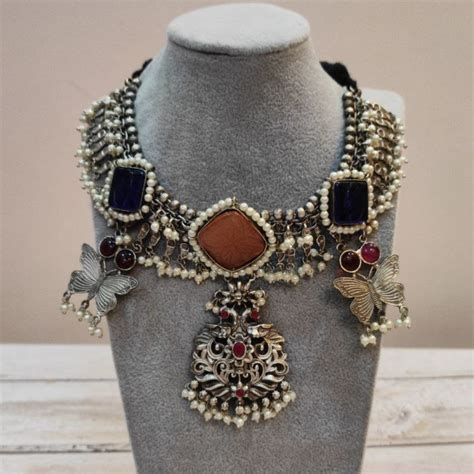 NOSHI PEACH NECKLACE – ADC SHEMONA