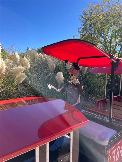 Thunder Junction Spook-track-ular, 1851 S Dixie Dr, Saint George, UT ...