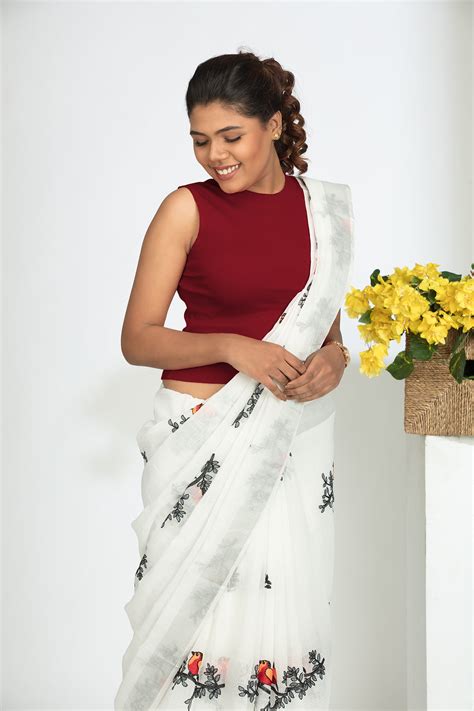 Sleek Style: Sleeveless Crop Tops - Free Size Comfort – Habbada Fashions