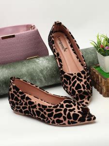 Longwalk Alluring Styles Latest Flat Bellies For Women - Buy Longwalk ...