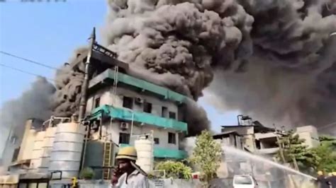 Bharuch: અંકલેશ્વર GIDCમાં કેમિકલ કંપનીમાં ભીષણ આગ, ધૂમાડાના ગોટેગોટા ...