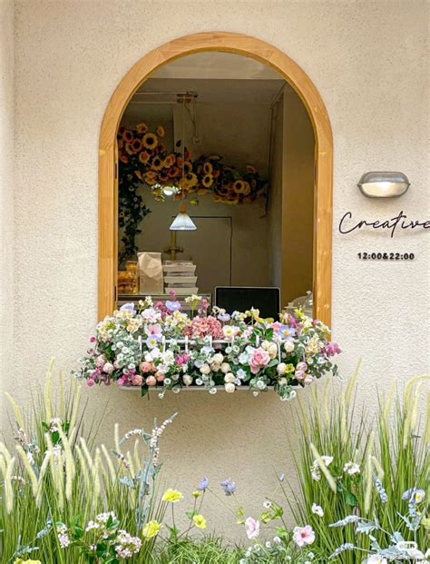 Small Storefront 的图像结果