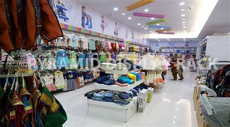 Garment Display Rack - Steel T-shirt Display Rack Manufacturer from Pune