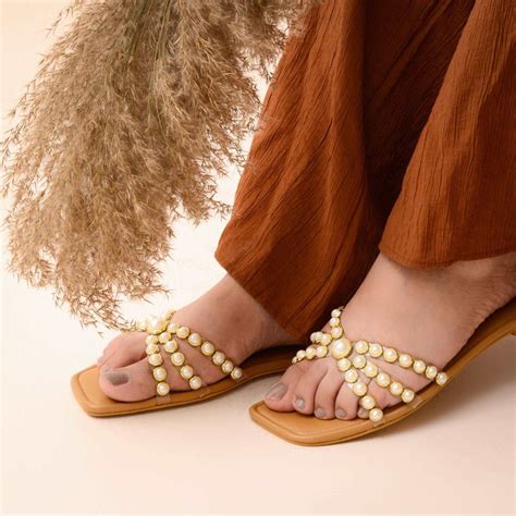 Dip Your Toes - Buy Women's Footwear Online