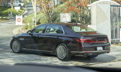 2020 Genesis G90: First Drive Review - autoNXT.net