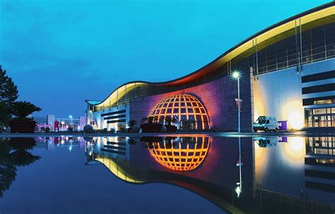 廊坊国际现代商贸物流CBD启动运营 首批入驻22家企业|廊坊市|经济区|北京市_新浪新闻