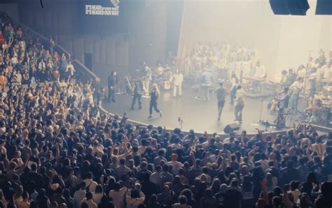 New Thing Coming (Tiffany Hudson & Steven Furtick) | Elevation Worship ...