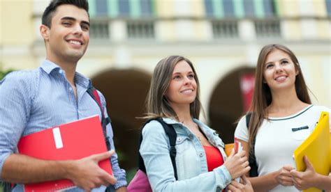 2019年复旦大学外国留学生本科生统一入学考试笔试顺利举行