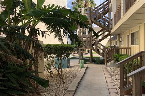 The Arts Apartments at Ocean Drive - Apartments in Corpus Christi, TX