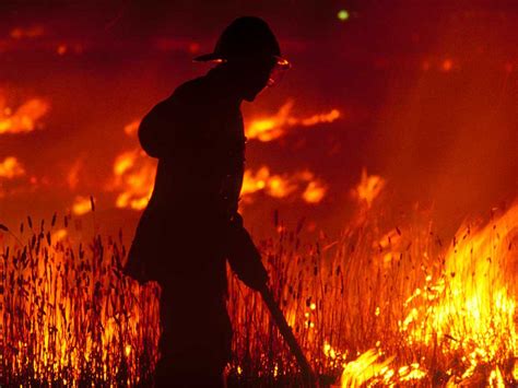 Code Red Intro Episode 1 的图像结果