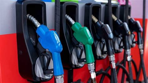 Petrol, Diesel Prices Remain Unchanged On December 26: Check Rates In ...