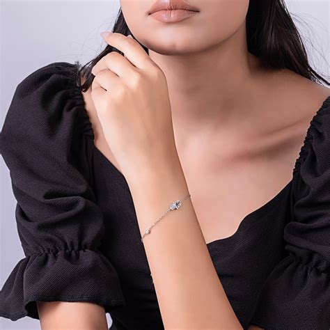 Captivate with Elegance: Discover Our Diamond-Studded Silver Bracelet ...