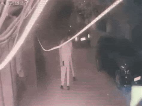 Bhopal engineer seen running semi-naked as constables chase him: New ...