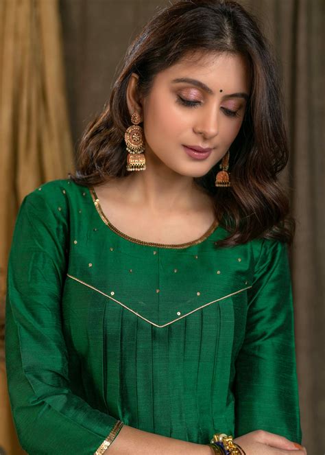 Classy Green Cotton Silk Pleated Kurta . – Sujatra