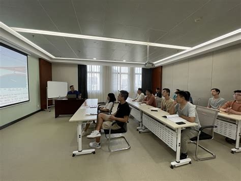 厦门稀土材料研究中心首次开设博士专业必修课程----中国科学院海西研究院厦门稀土材料研究所