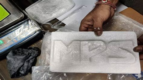 DRI in Action: Fruit boxes employed by smugglers to conceal drugs ...
