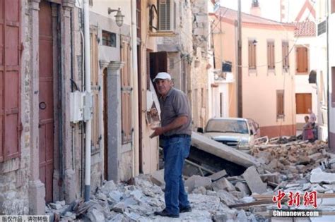 爱琴海发生6.3级地震 致10余人受伤_河南频道_凤凰网