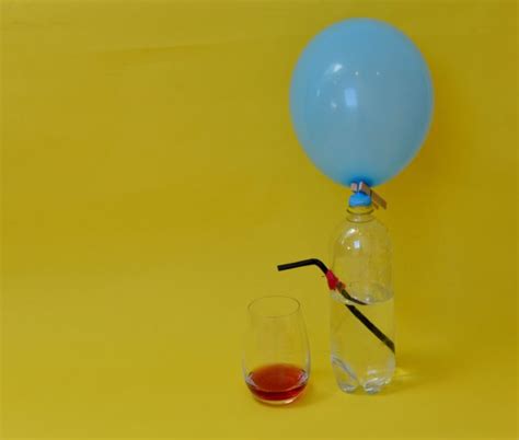 20 AMAZING Science Fair Project Ideas - Easy Science for Kids