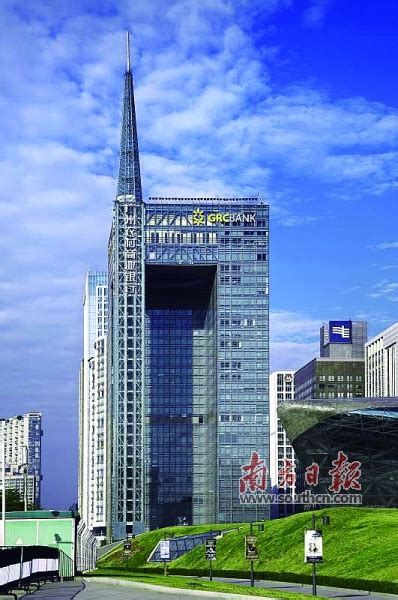 广州农商银行 成为广州首家上市银行 探路转型综合金融服务商