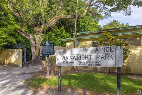 About Northeast Coconut Grove | Schools, Demographics, Things to Do ...