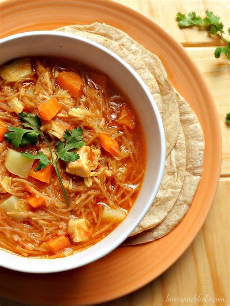 Chicken Vegetable Sopa de Fideo - lacocinadeleslie.com | Recipes, Food ...
