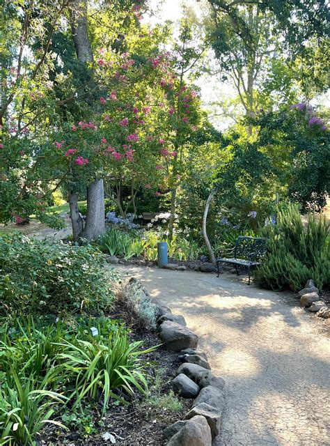 Jensen Botanical Garden - Carmichael Recreation and Park District