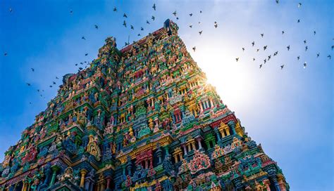 10 Largest Hindu Temples To Visit Around The World - lifeberrys.com