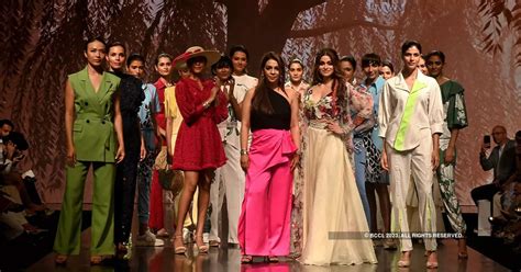Bombay Times Fashion Week 2023: IKI CHIC - The Etimes Photogallery