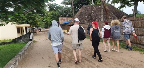 NAHYEENI LODGE (Inhaca, Inhaca Island) - Specialty Inn Reviews & Photos ...