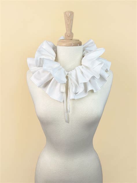 Ruffled collar – Artofit